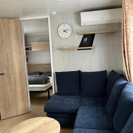 Kemp Mh 479 3 Et 2 Salles De Bain Dans 4 Etoiles