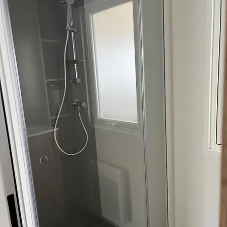 Kemp Mh 479 3 Et 2 Salles De Bain Dans 4 Etoiles *